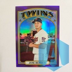 2021 Topps Heritage Purple Chrome #113 Jose Berrios Minnesota Twins
